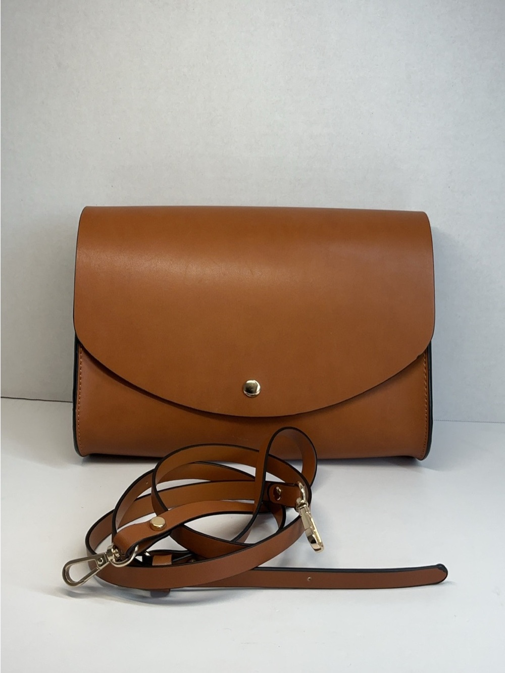 Forever 21 Women's Messenger Bag